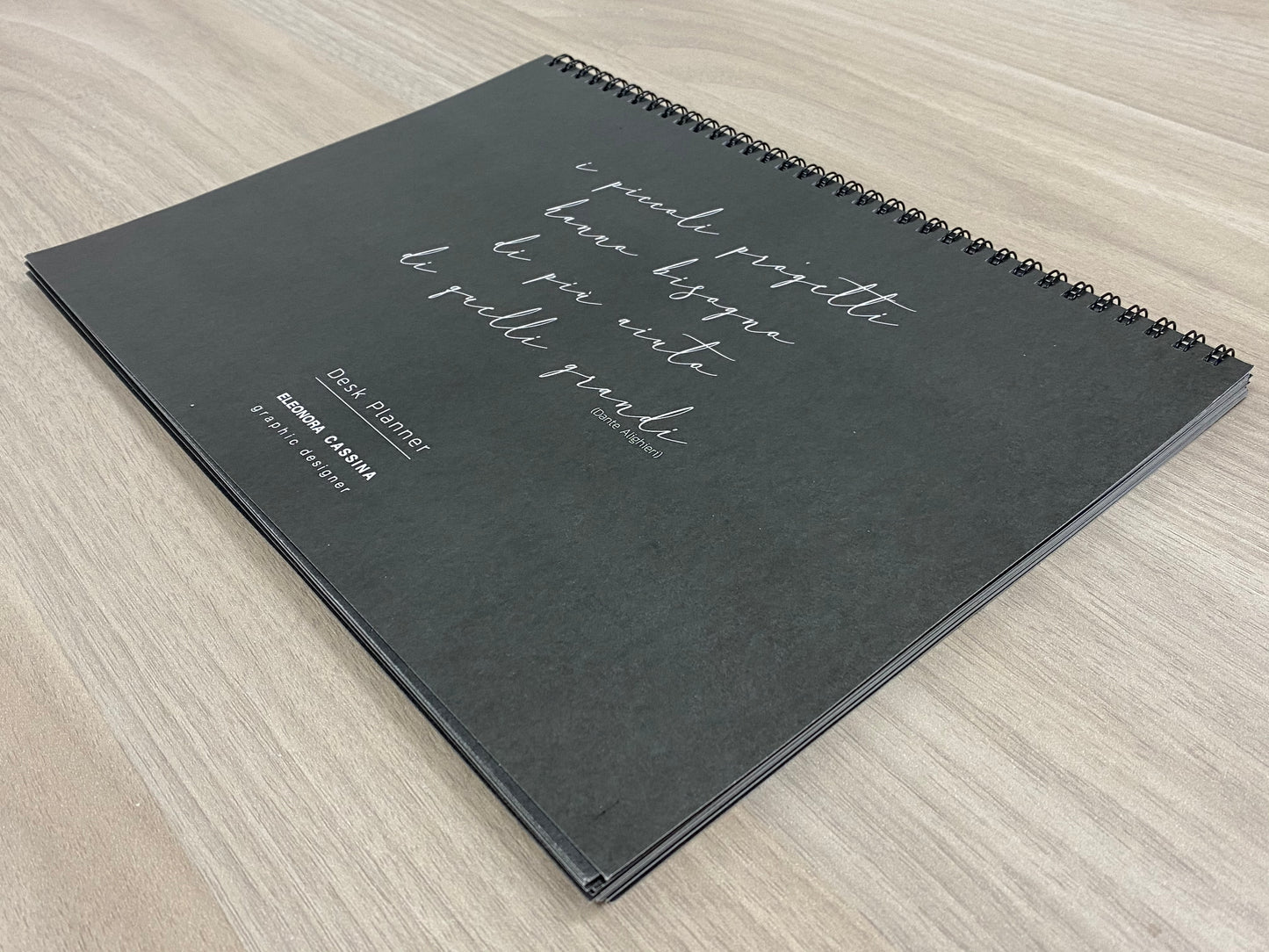 Planner Settimanale "Dark Elegance"